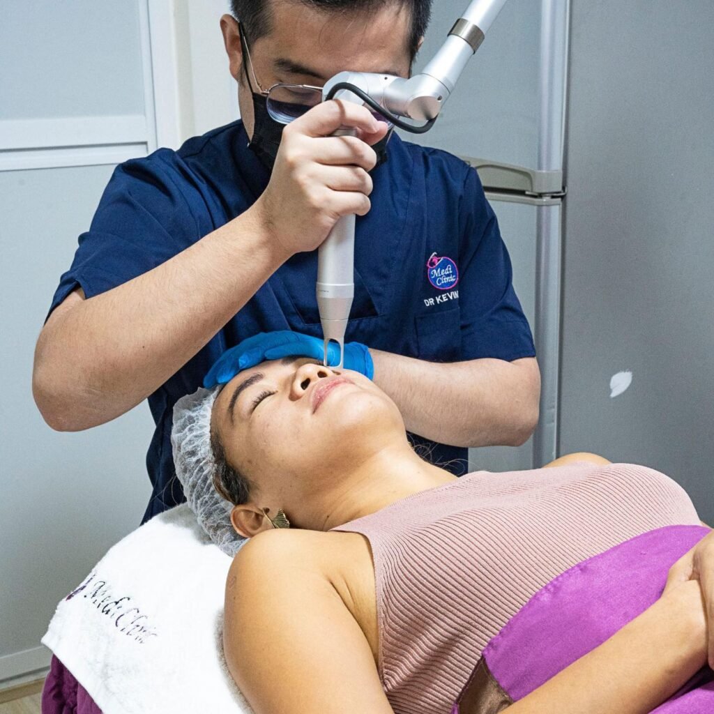 Top 5 Micro-Surgeons in JB: Discover the Best Experts for Natural Facial Enhancement