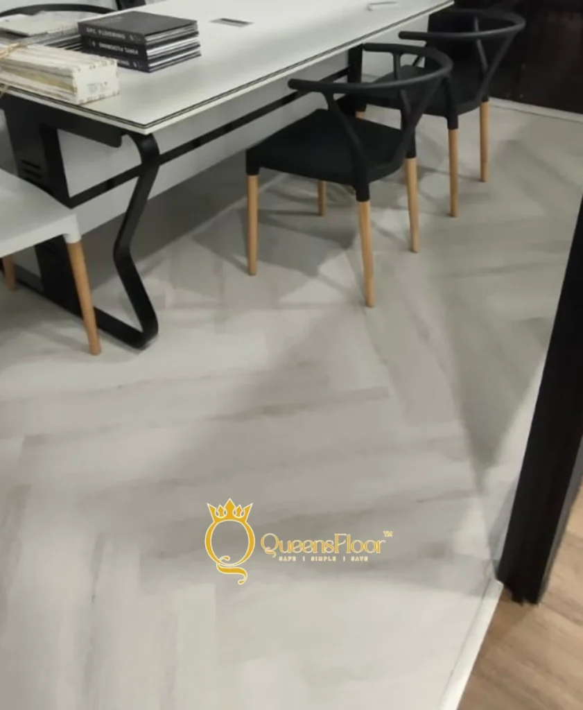 QueensFloor